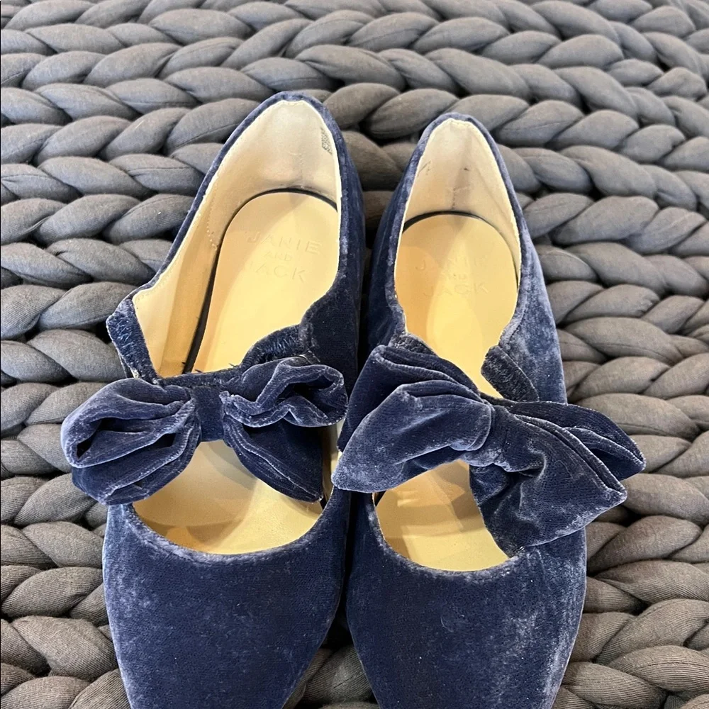 Janie and Jack Navy Velvet Bow Flats
